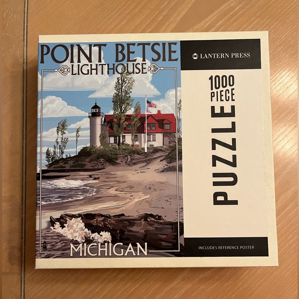 1000 piece Point Betsie Lighthouse jigsaw puzzle by Lantern Press.